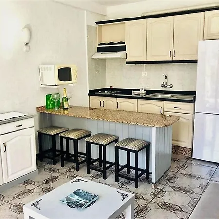 Ferienwohnung Fur 4 Personen Ca 50 Qm In Costa Adeje, Teneriffa Westkuste Von Teneriffa - B63148 * Плайя-де-лас-Амерікас